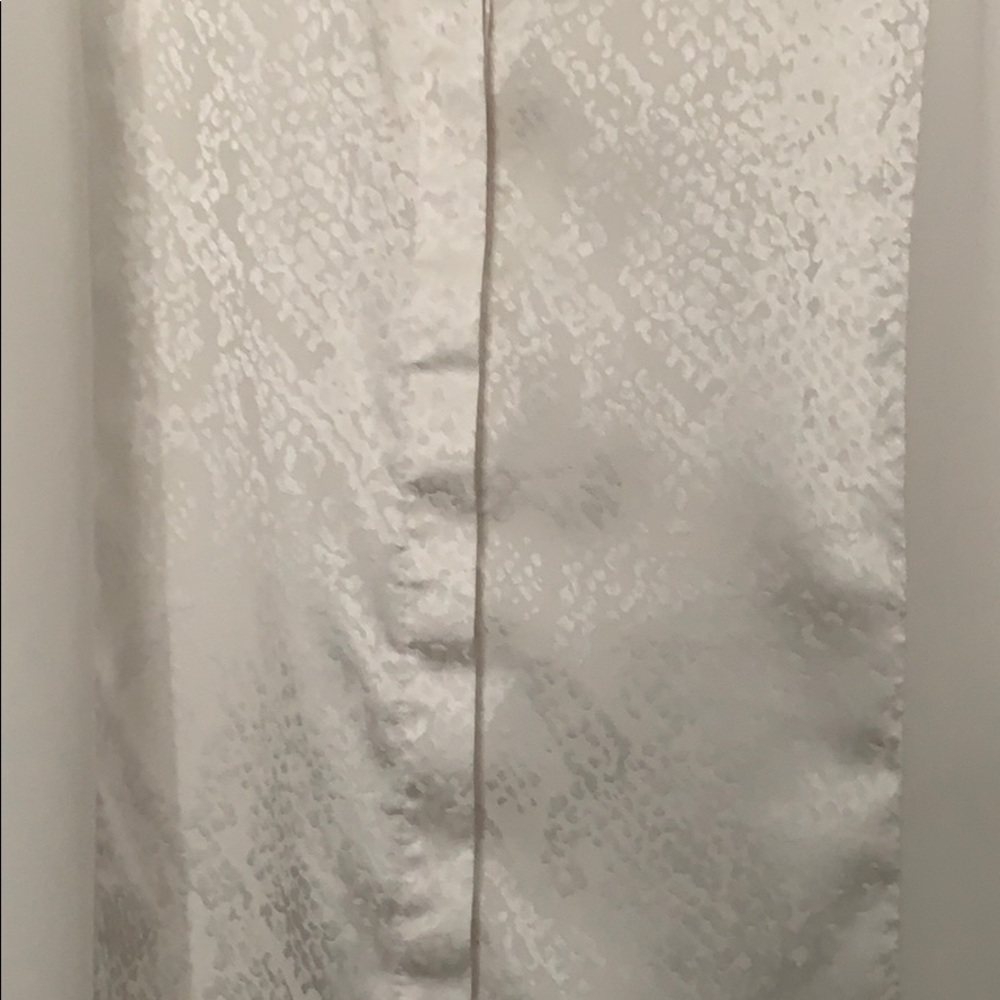 Metaphor Button Down - Picture 2 of 6